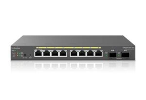 Switch EnGenius Managed / stand-alone Desktop 8-port GbE 130W cu 2 antene SFP