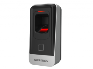 Alternative view of Cititor biometric si card MIFARE Hikvision, DS-K1201AMF; citeste carduri MIFARE, capacitate amprente 5000; suporta RS485; buzzer, dimensiuni 62 mm × 132 mm × 44 mm